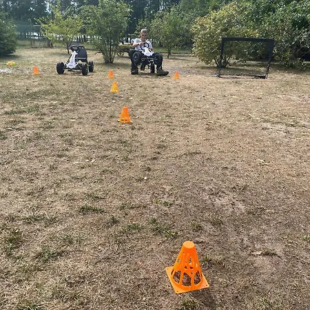 Kokolinko- Dom Caloroczny Na Mazurach 펜션 *