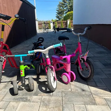 Kokolinko- Dom Caloroczny Na Mazurach 펜션